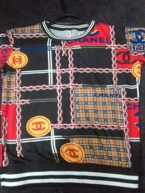 Womens new CHANELTee